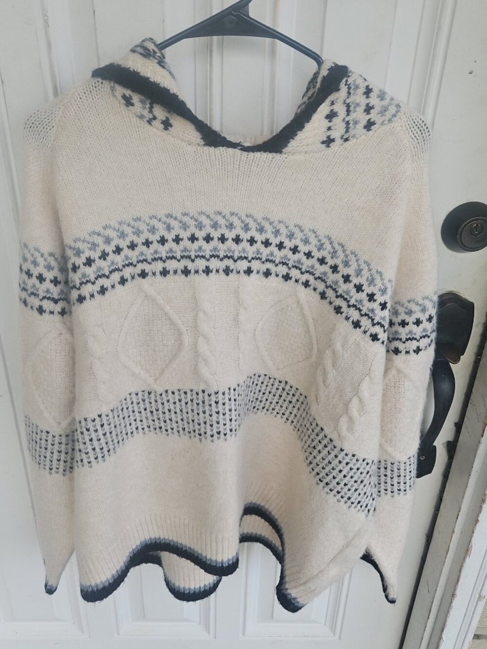 Striped Hooded sweatshirt